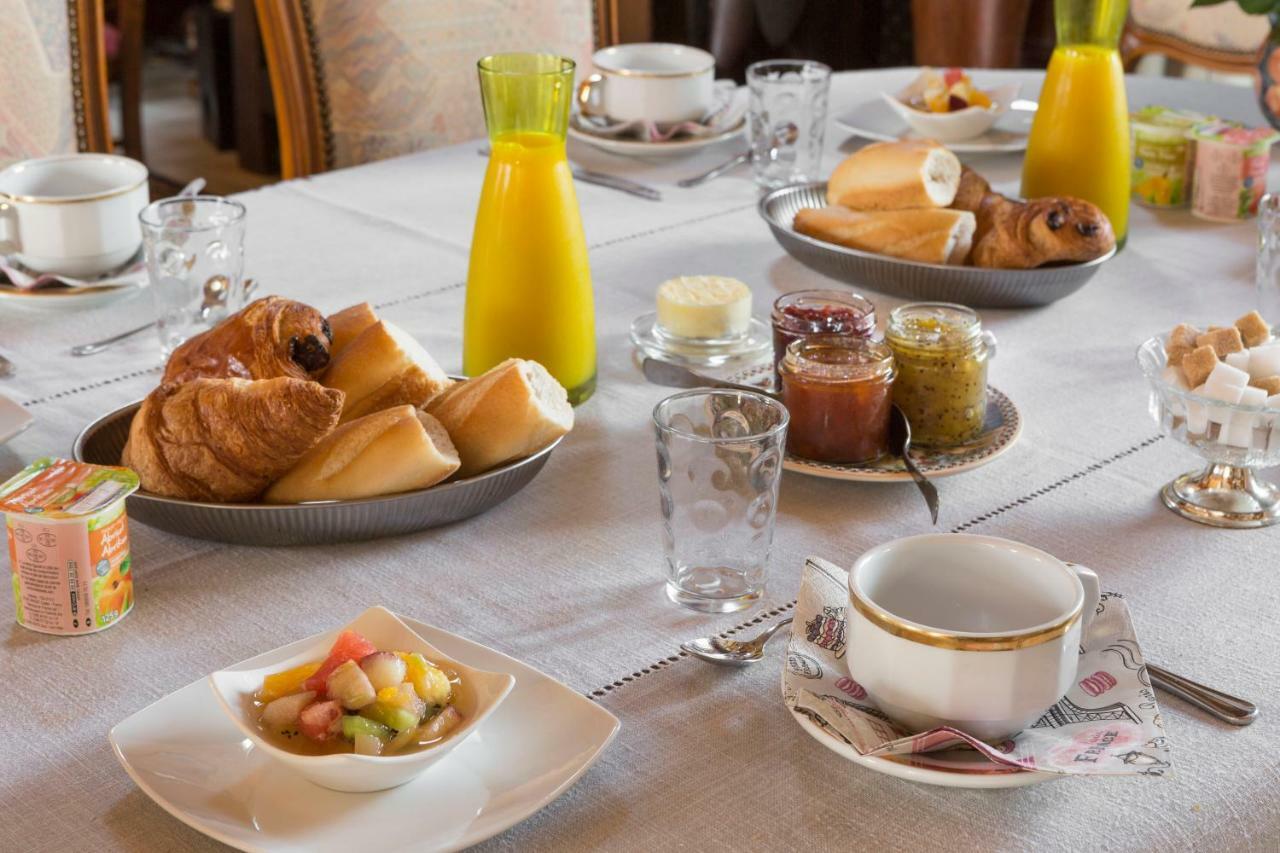 Chez Marie Et Jean Francois *